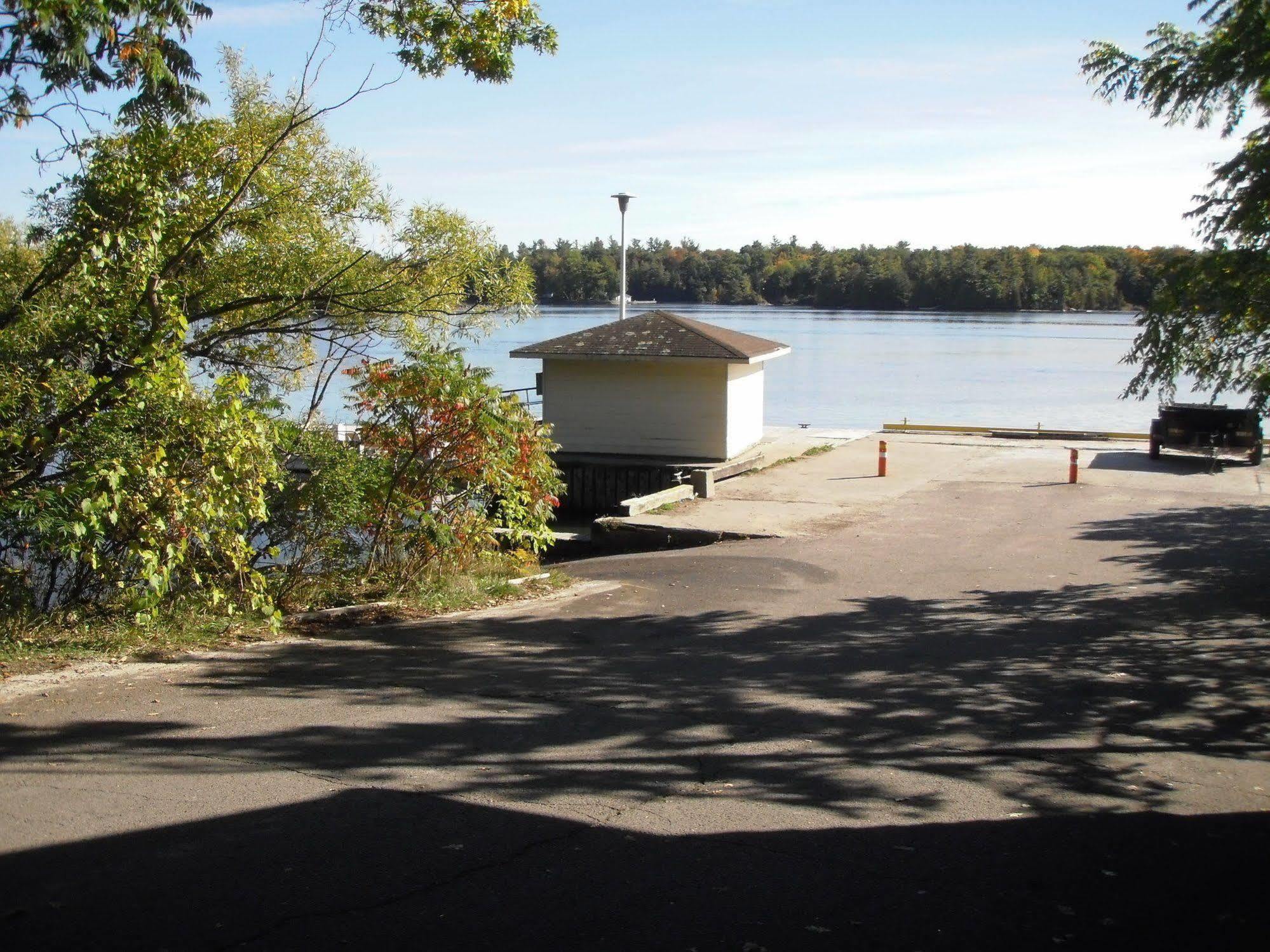 Motel Capricorn Motel Royale 1000 Islands